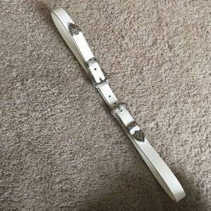 White perfect belt !